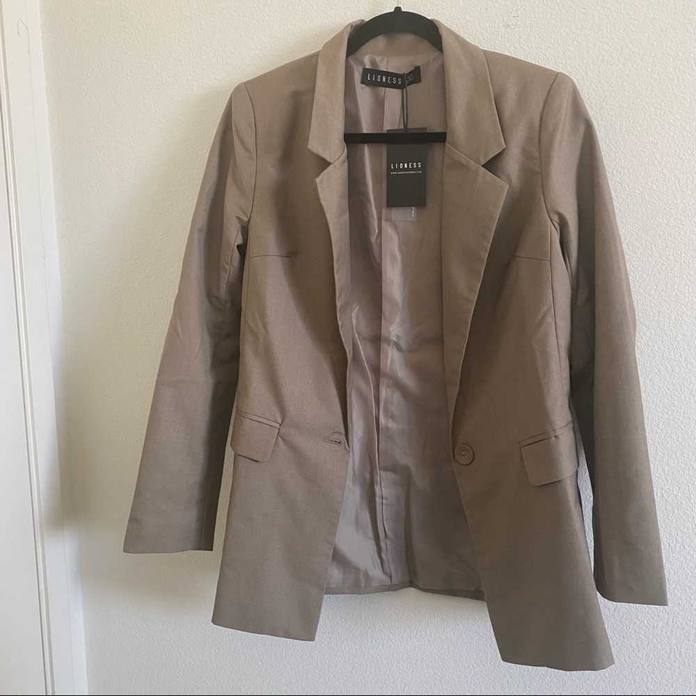 NWOT Princess Polly West Village Blazer